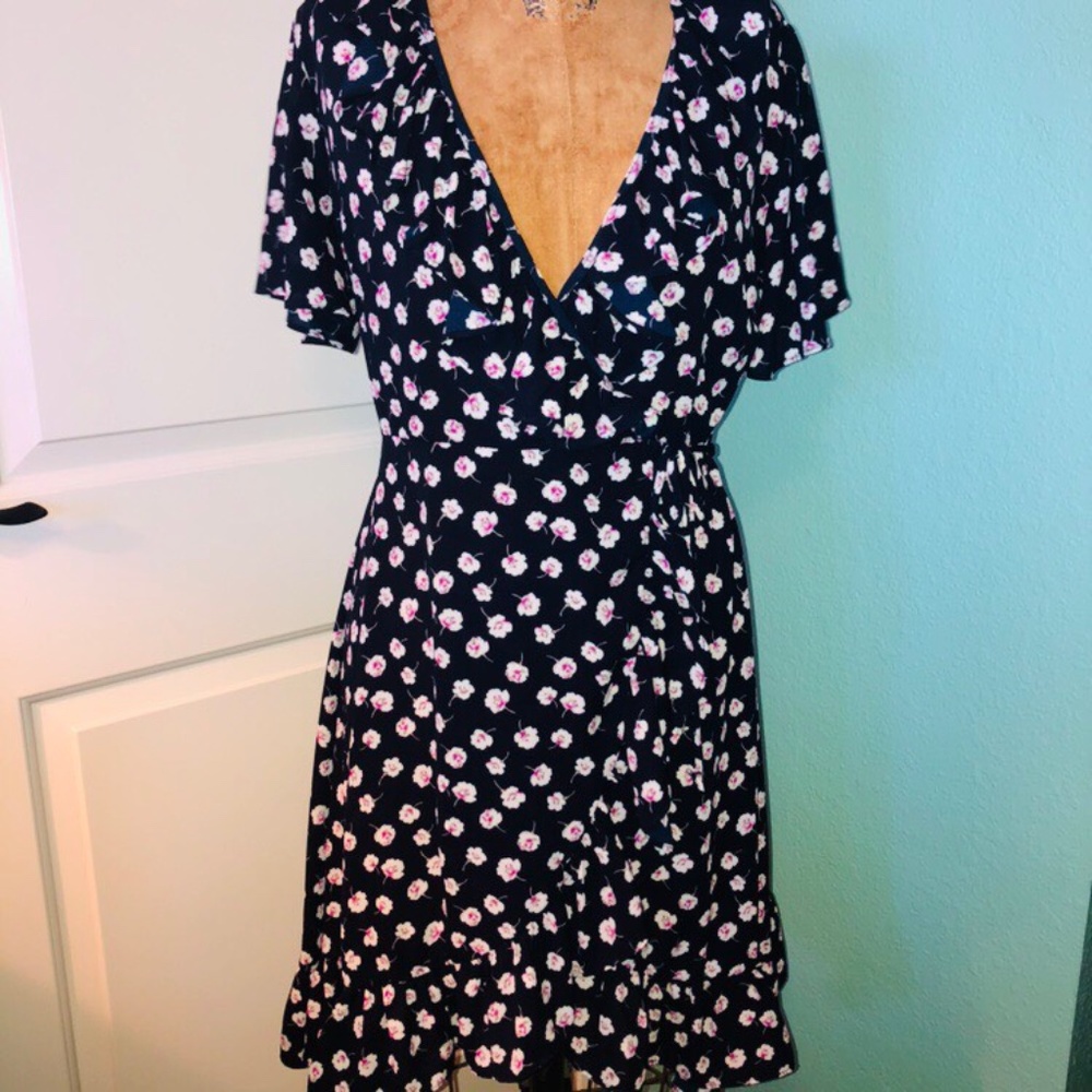 💙 BLUE RAIN Ruffle Dress, Sz Small
